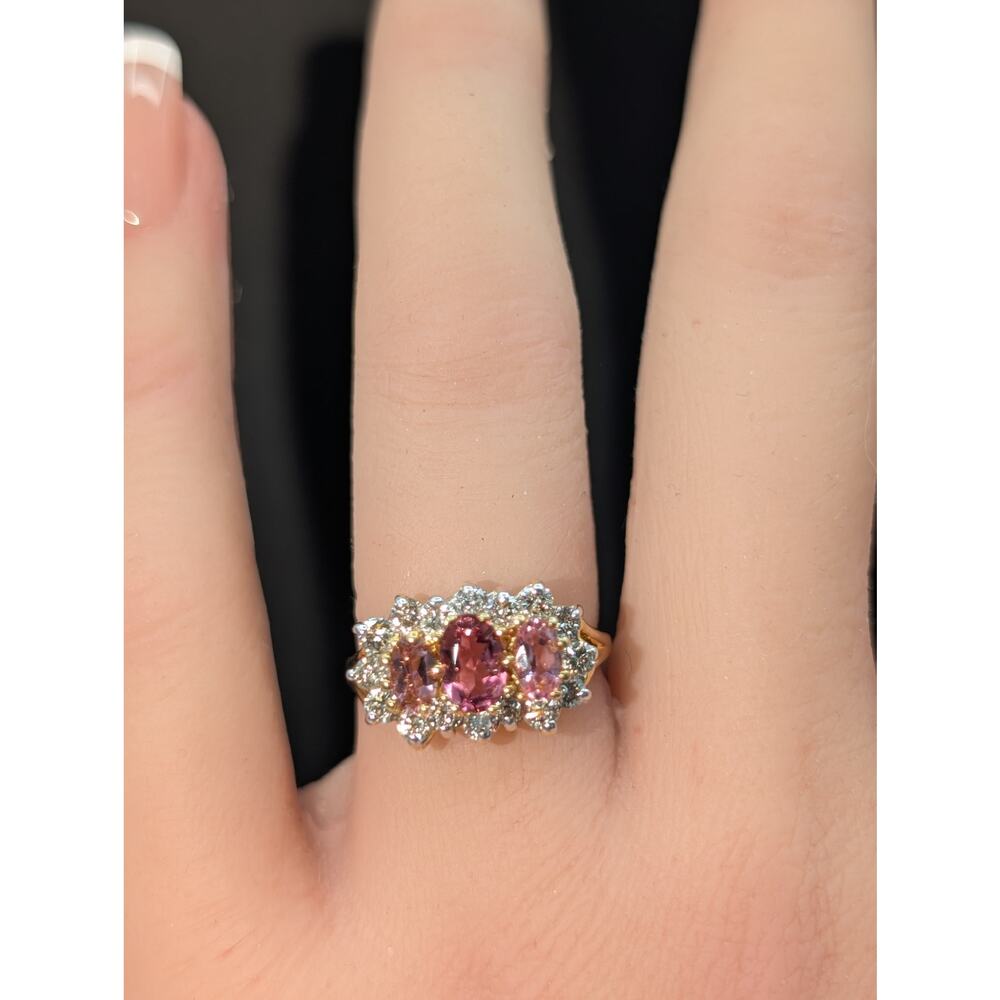 Vintage Early 2000's 18k Pink Tourmaline and Diamond Ring Sz 5.25-5.50